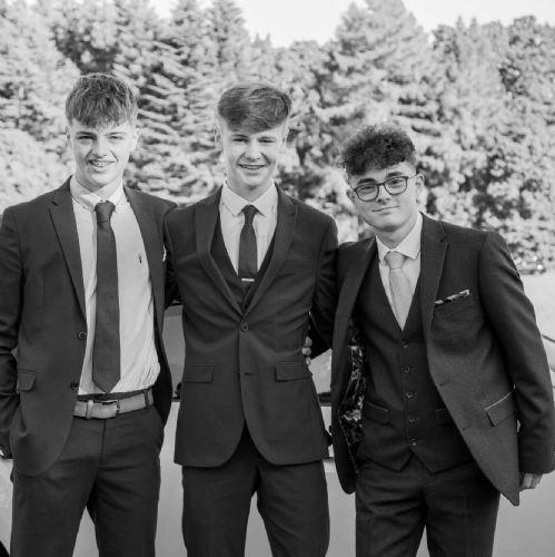 Prom1022)