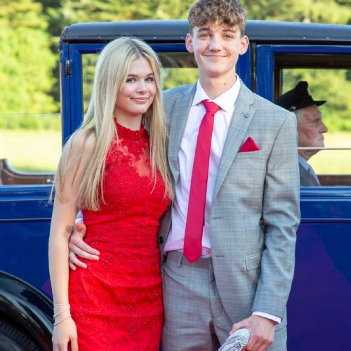 Prom1932)