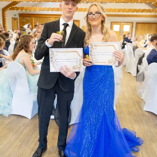 Prom2512)