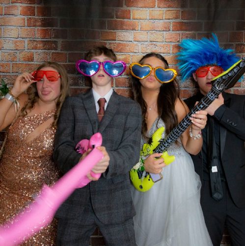 Prom2712)