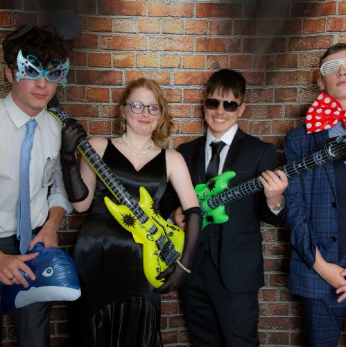 Prom2742)