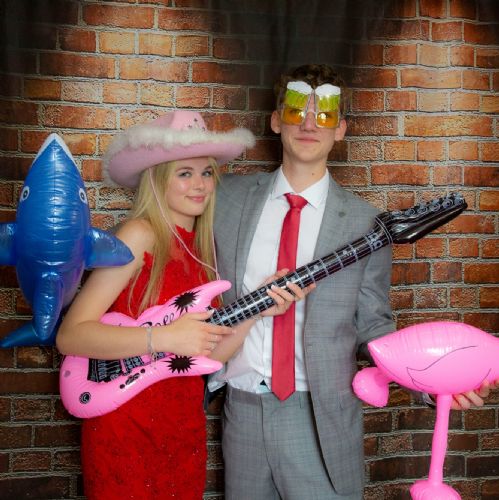 Prom3012)