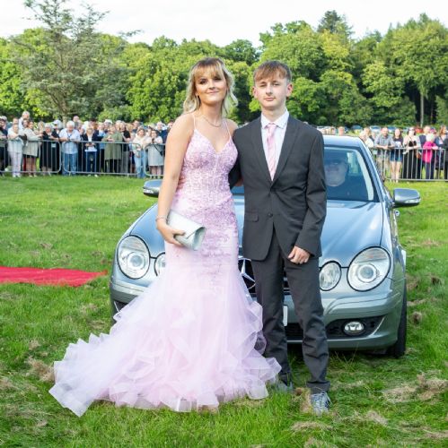 Prom2024191)