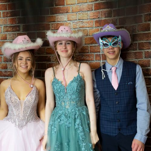 Prom20243581)
