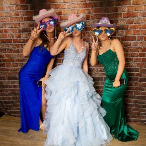 Prom20243781)
