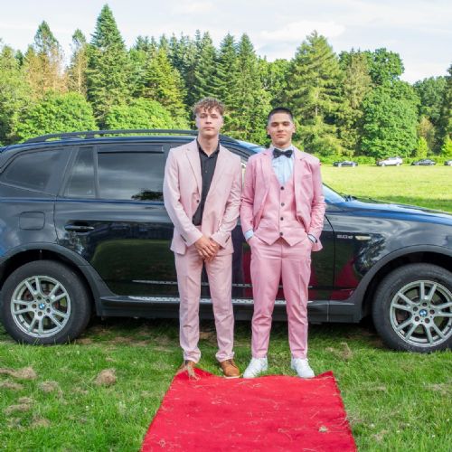 Prom2024831)