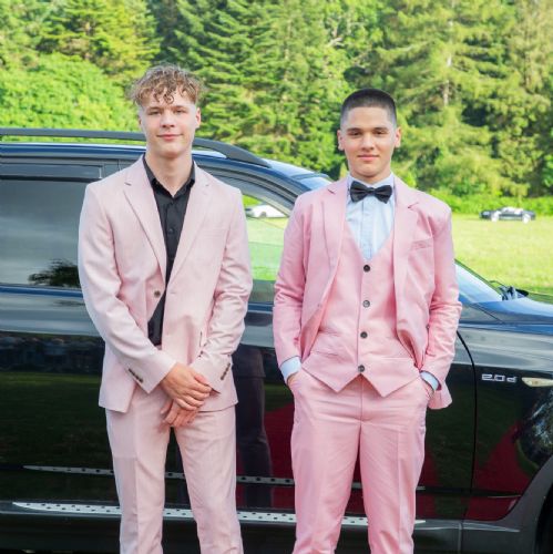 Prom2024841)